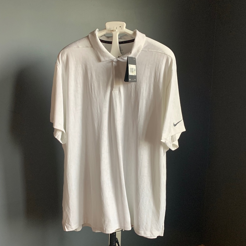 Nike Tiger Woods Men's Golf Shirt